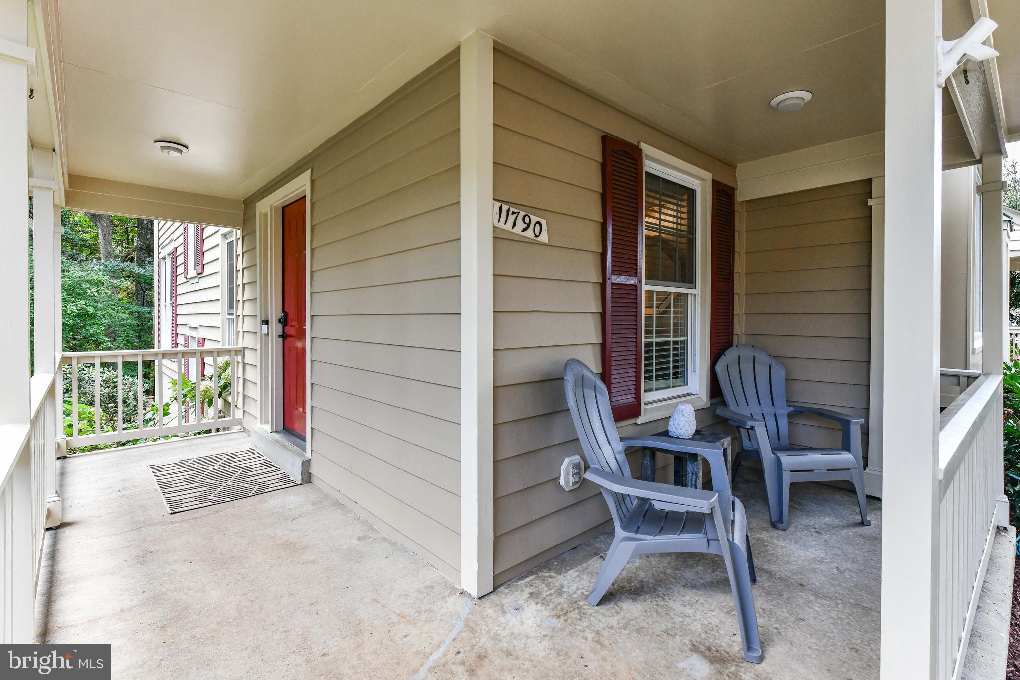 11790 Great Owl Circle Reston, VA 20194 - Photo 5 of 54 Enjoy morning coffee on your front porch!