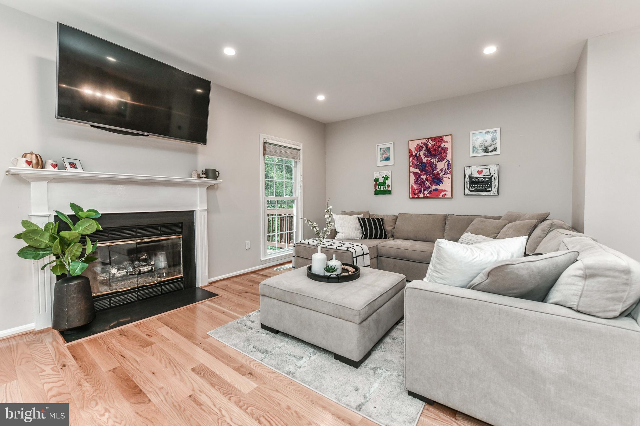 11790 Great Owl Circle Reston, VA 20194 - Photo 10 of 54 Beautiful new hardwood floors