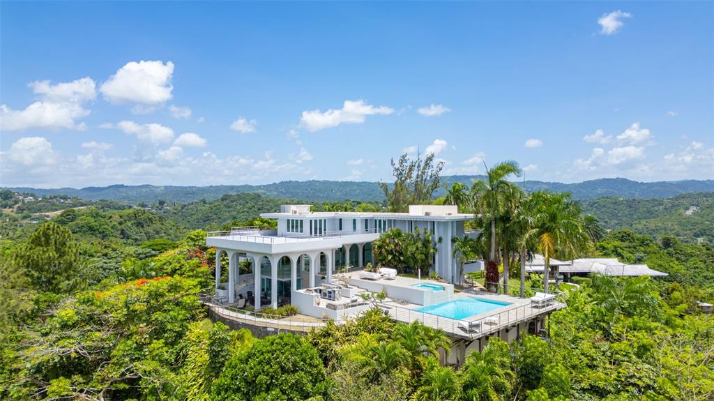 7 La Roca Street Guaynabo, PR 00965 - Photo 1 of 28 Gallery Image 1