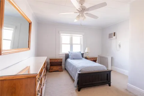 $1,000,000 | 50 South Long Beach Road, Rockville Centre, NY 11570