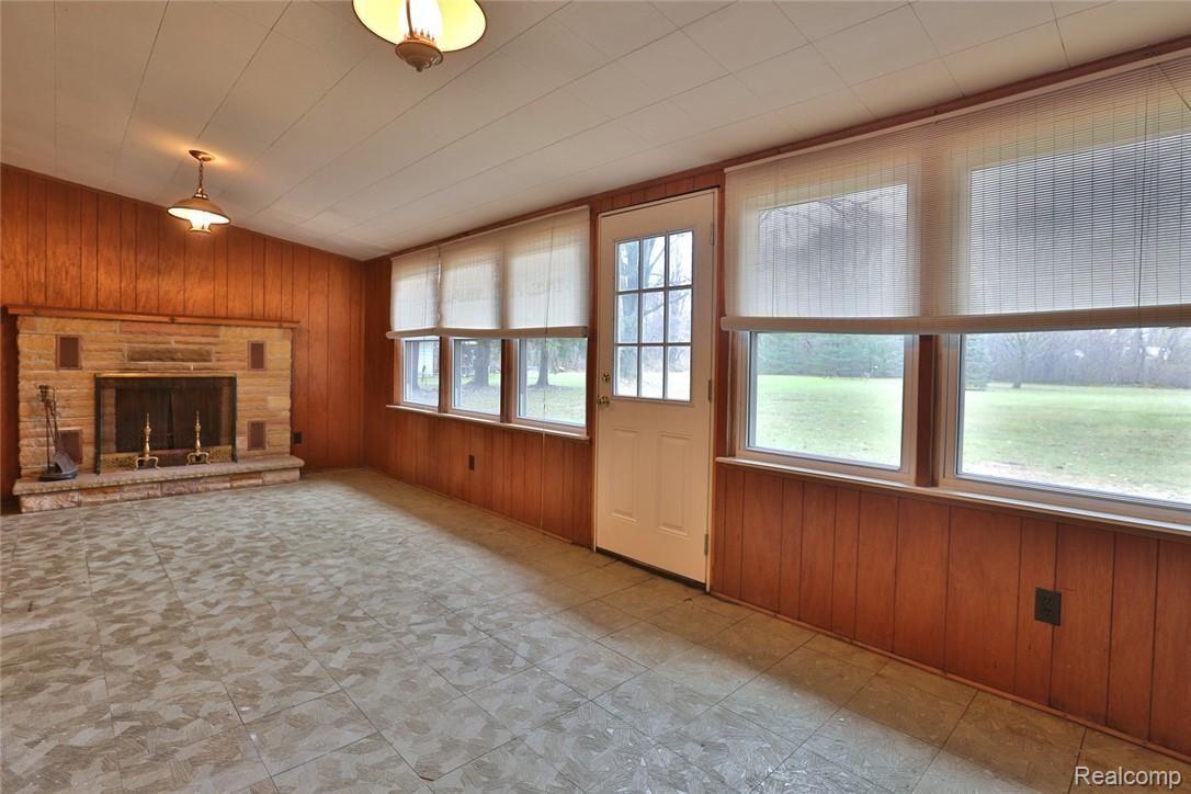 8927 Bunton Road Willis, MI 48191 - Photo 16 of 25 2B8A8618.jpg