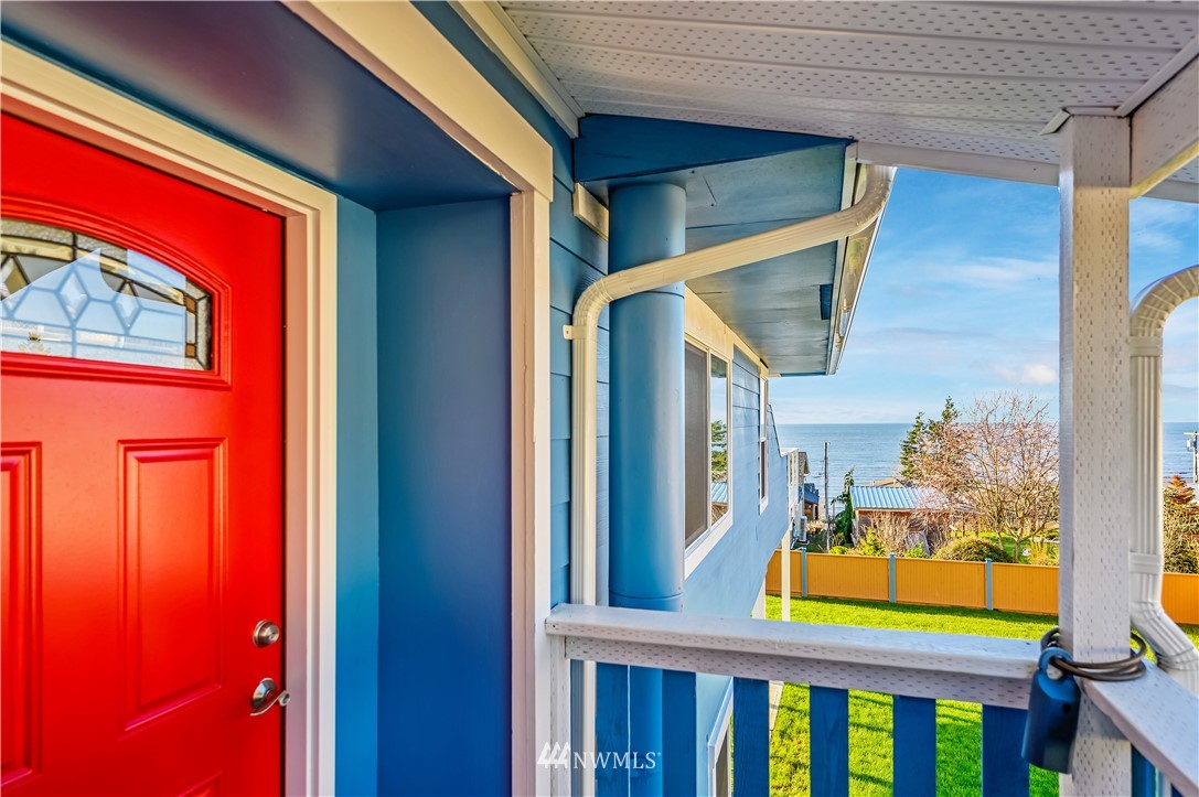 2813 Haxton Way Bellingham, WA 98226 - Photo 3 of 35