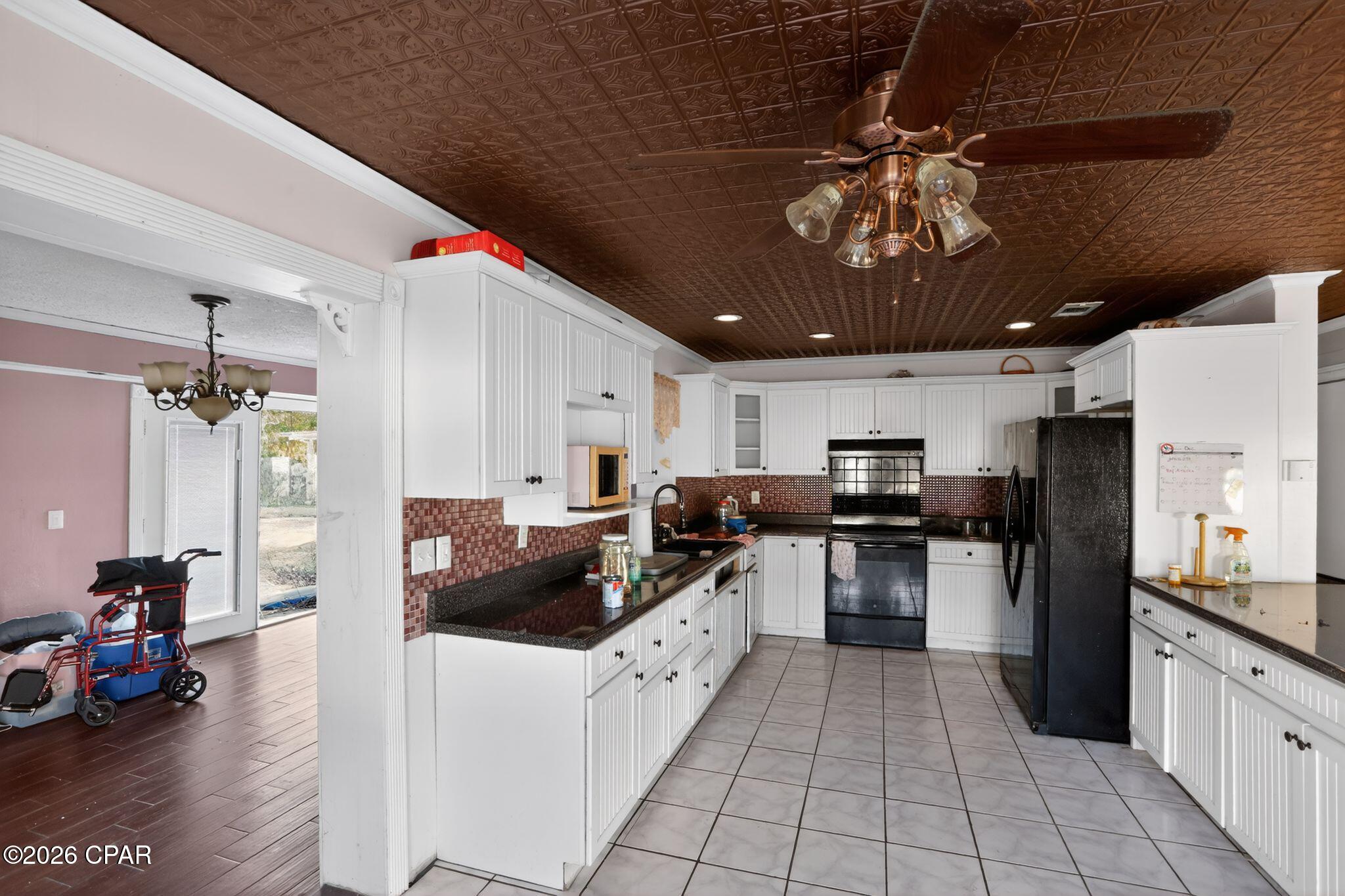 3136 Aycock Road Cottondale, FL 32431 - Photo 5 of 18