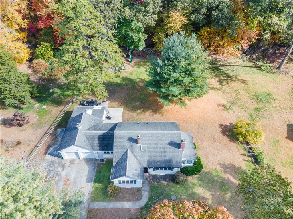 99 Pole Bridge Road Scituate, RI 02857 - Photo 3 of 24