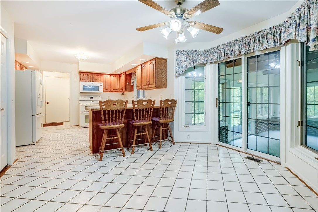 1398 Brace Road Victor, NY 14564 - Photo 9 of 38