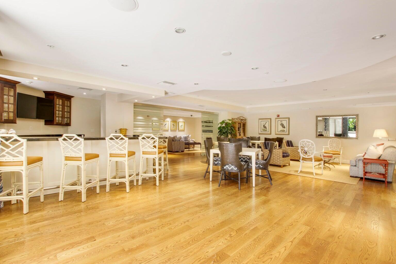 801 South Olive Avenue, Unit 1523 West Palm Beach, FL 33401 - Photo 33 of 38 Club Room