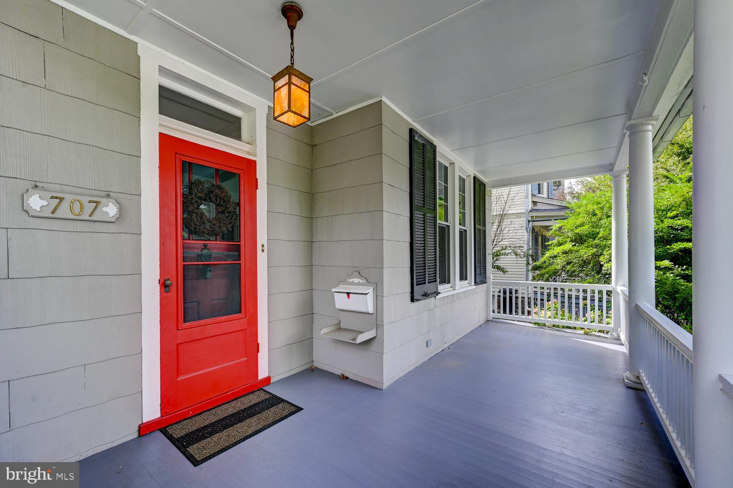707 St Johns Road Baltimore, MD 21210 - Photo 4 of 38 Gallery Image 4