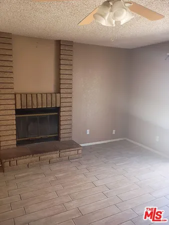 $1,675 | 12525 Kiowa Road, Unit 3, Apple Valley, CA 92308