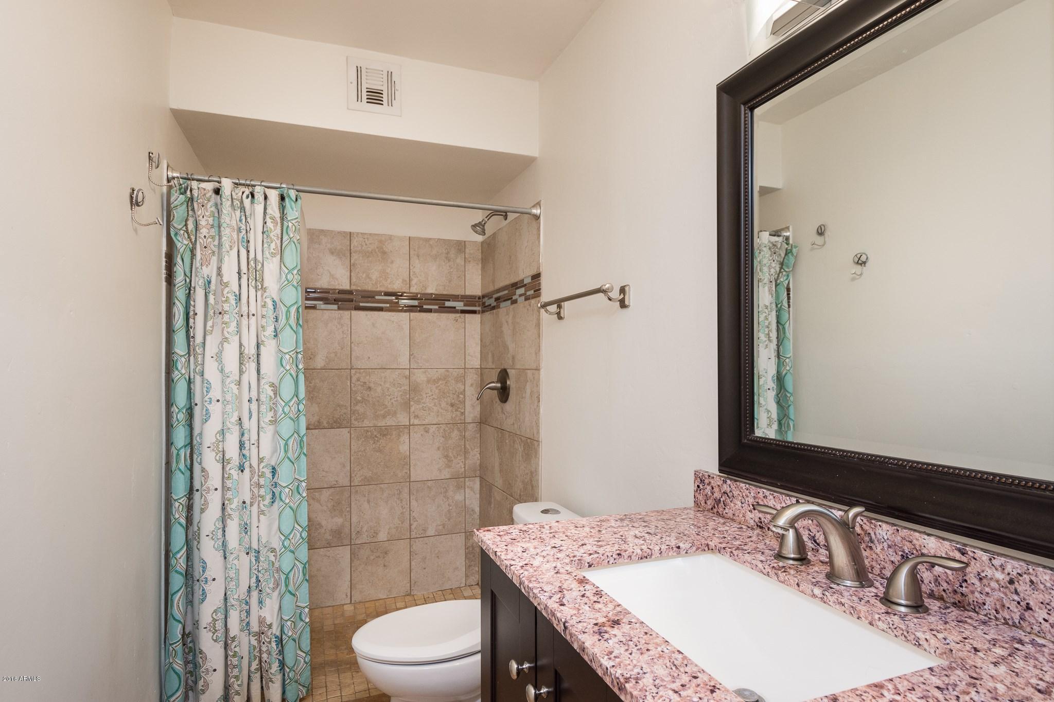 3635 East Bloomfield Road Phoenix, AZ 85032 - Photo 9 of 16 Master Bath