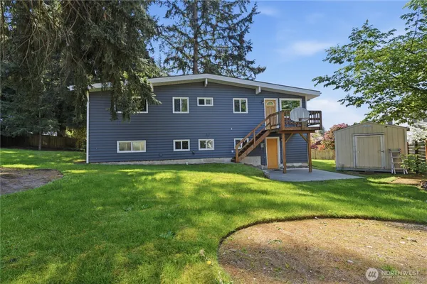 $4,600 | 12020 Northeast 83rd Street, Kirkland, WA 98033