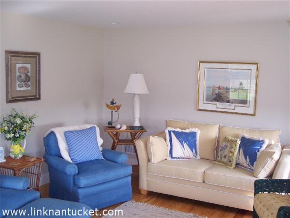 33 Flintlock Road Nantucket, MA 02554 - Photo 9 of 14 Gallery Image 9