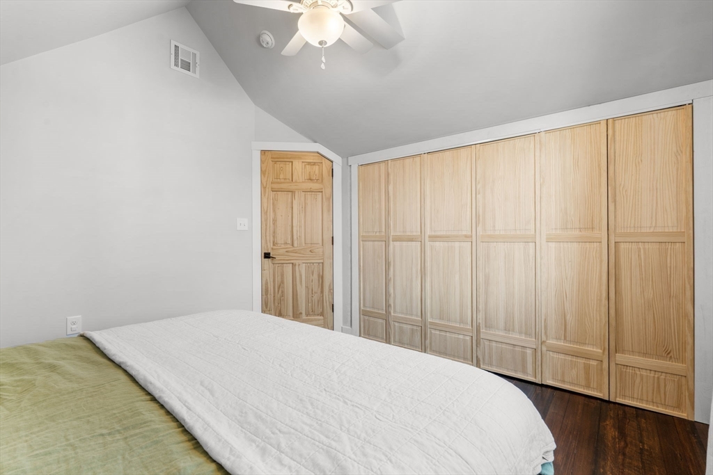 39 Topsfield Road Ipswich, MA 01938 - Photo 23 of 40