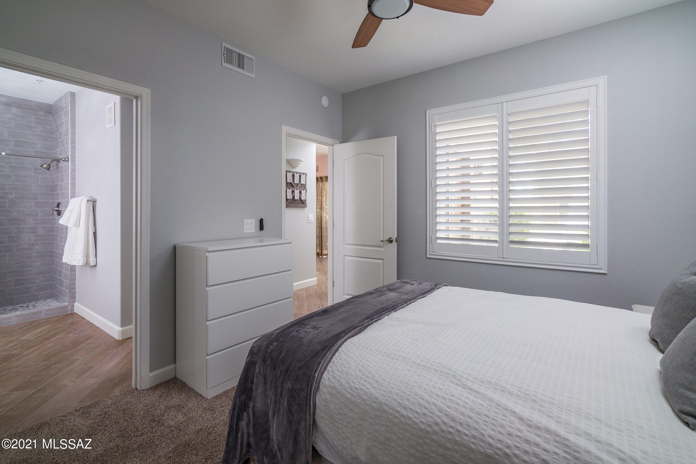 2550 East River Road, Unit 5105 Tucson, AZ 85718 - Photo 8 of 20