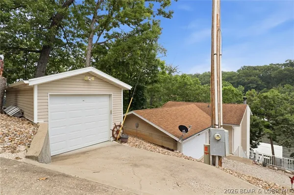$639,900 | 199 Run Drive, Camdenton, MO 65020