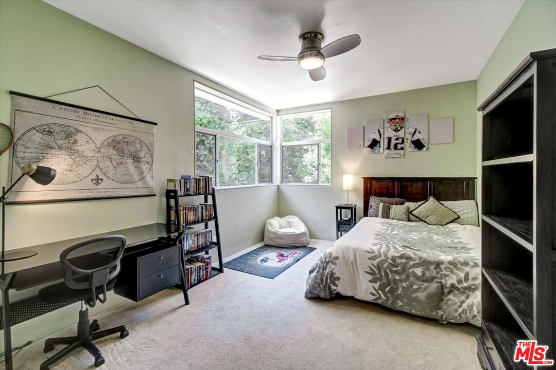 18084 Rancho Street Encino, CA 91316 - Photo 36 of 45