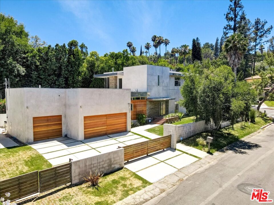 18084 Rancho Street Encino, CA 91316 - Photo 45 of 45