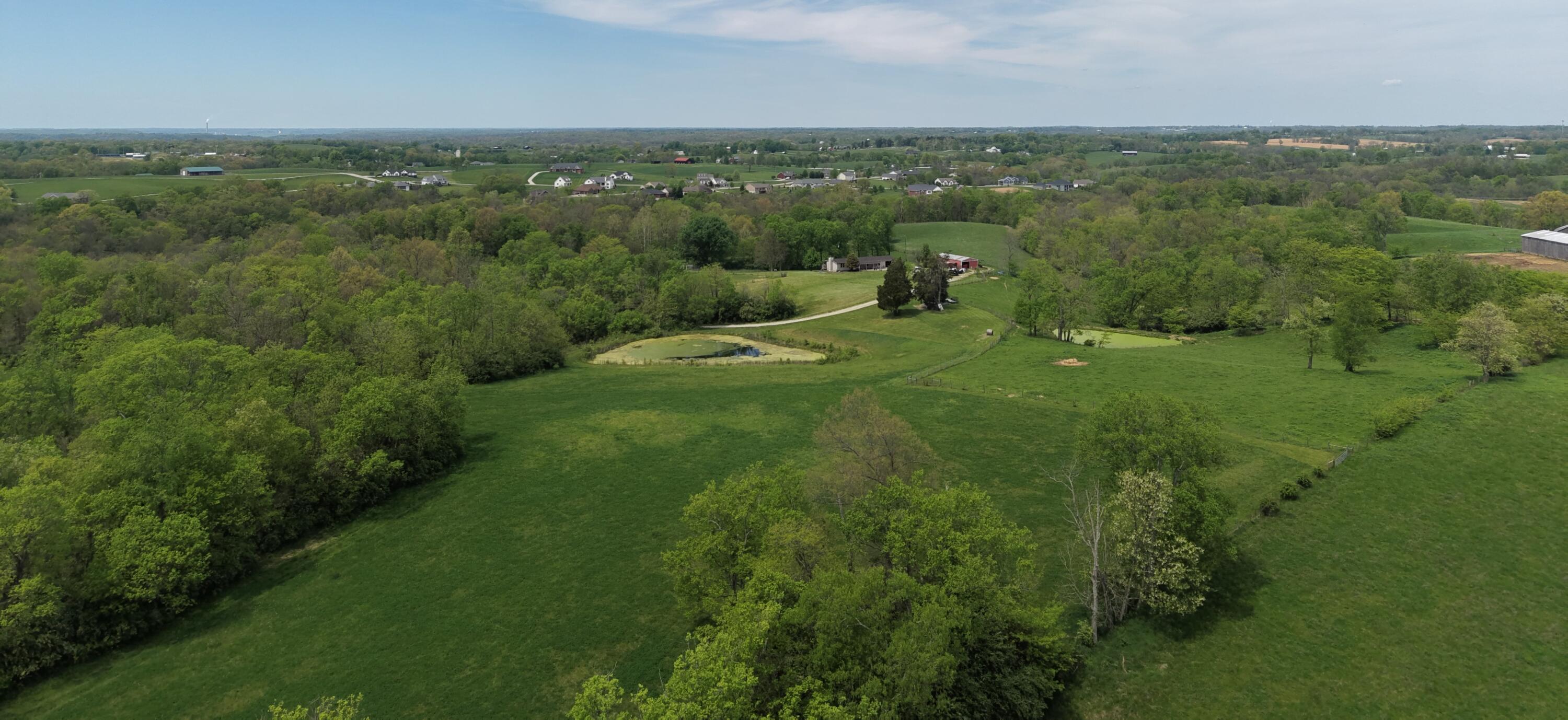 1557 Beaver Road Walton, KY 41094 - Photo 14 of 50 dji_fly_20260417_134116_0027_17764518515