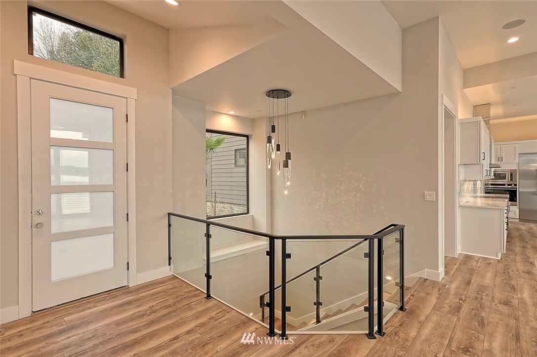 11116 Vernon Road Lake Stevens, WA 98258 - Photo 5 of 40 Gallery Image 5