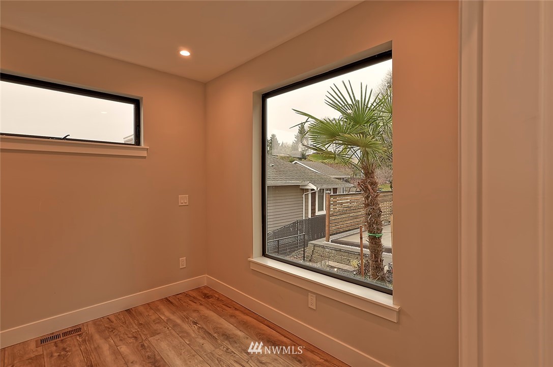 11116 Vernon Road Lake Stevens, WA 98258 - Photo 10 of 40 Gallery Image 10
