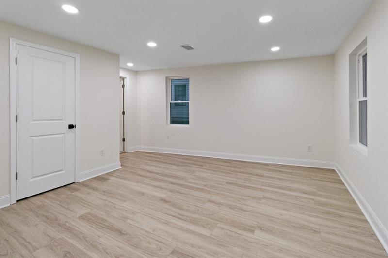 4134 Hanes Drive Decatur, GA 30035 - Photo 14 of 28