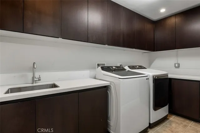 $1,880,000 | 188 South Sierra Madre Boulevard, Unit 8, Pasadena, CA 91107