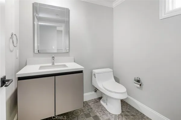 $1,880,000 | 188 South Sierra Madre Boulevard, Unit 8, Pasadena, CA 91107