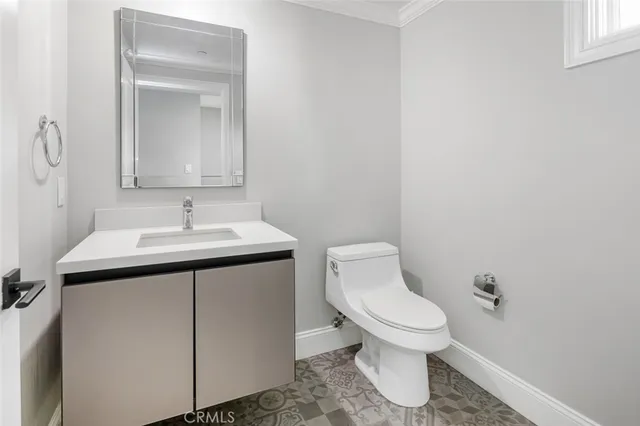 $1,880,000 | 188 South Sierra Madre Boulevard, Unit 8, Pasadena, CA 91107