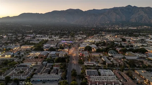 $1,880,000 | 188 South Sierra Madre Boulevard, Unit 8, Pasadena, CA 91107