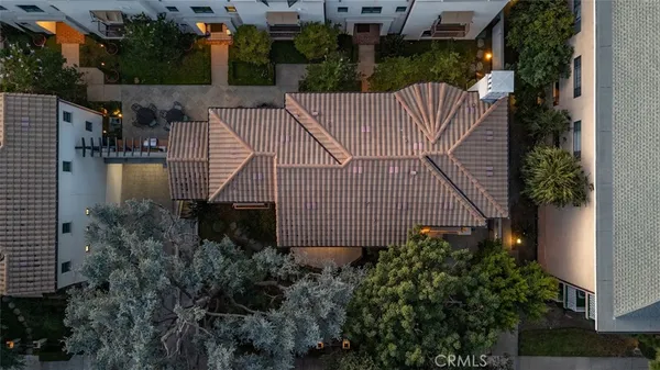 $1,880,000 | 188 South Sierra Madre Boulevard, Unit 8, Pasadena, CA 91107