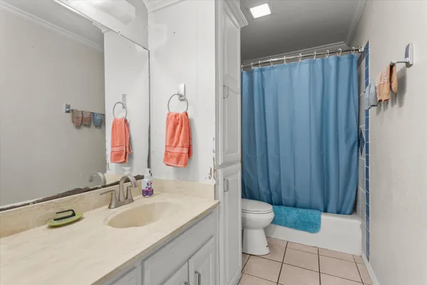 $159,500 | 206 West 7th Street, Sundown, TX 79372