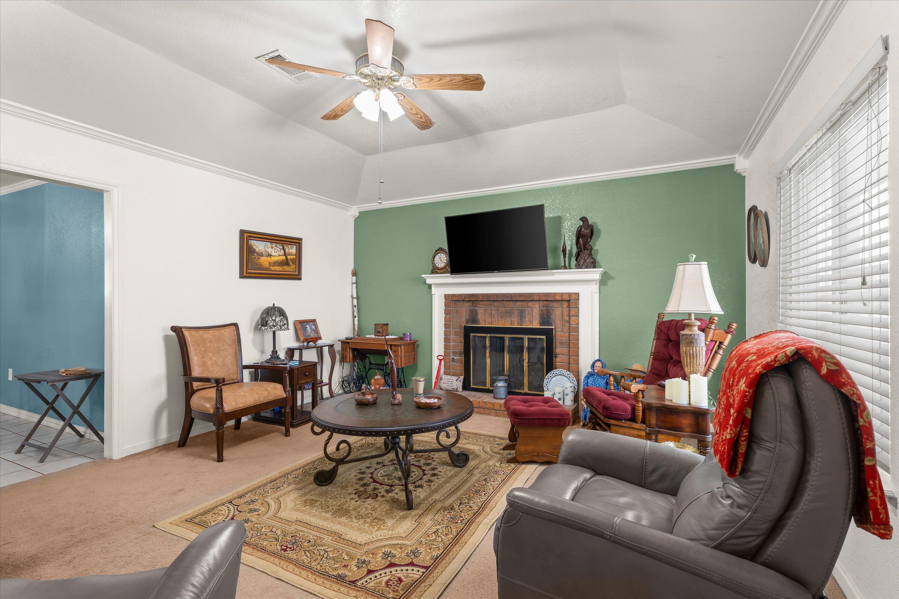 206 West 7th Street Sundown, TX 79372 - Photo 4 of 25 06-206 W 7th St