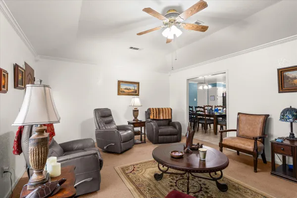 $159,500 | 206 West 7th Street, Sundown, TX 79372