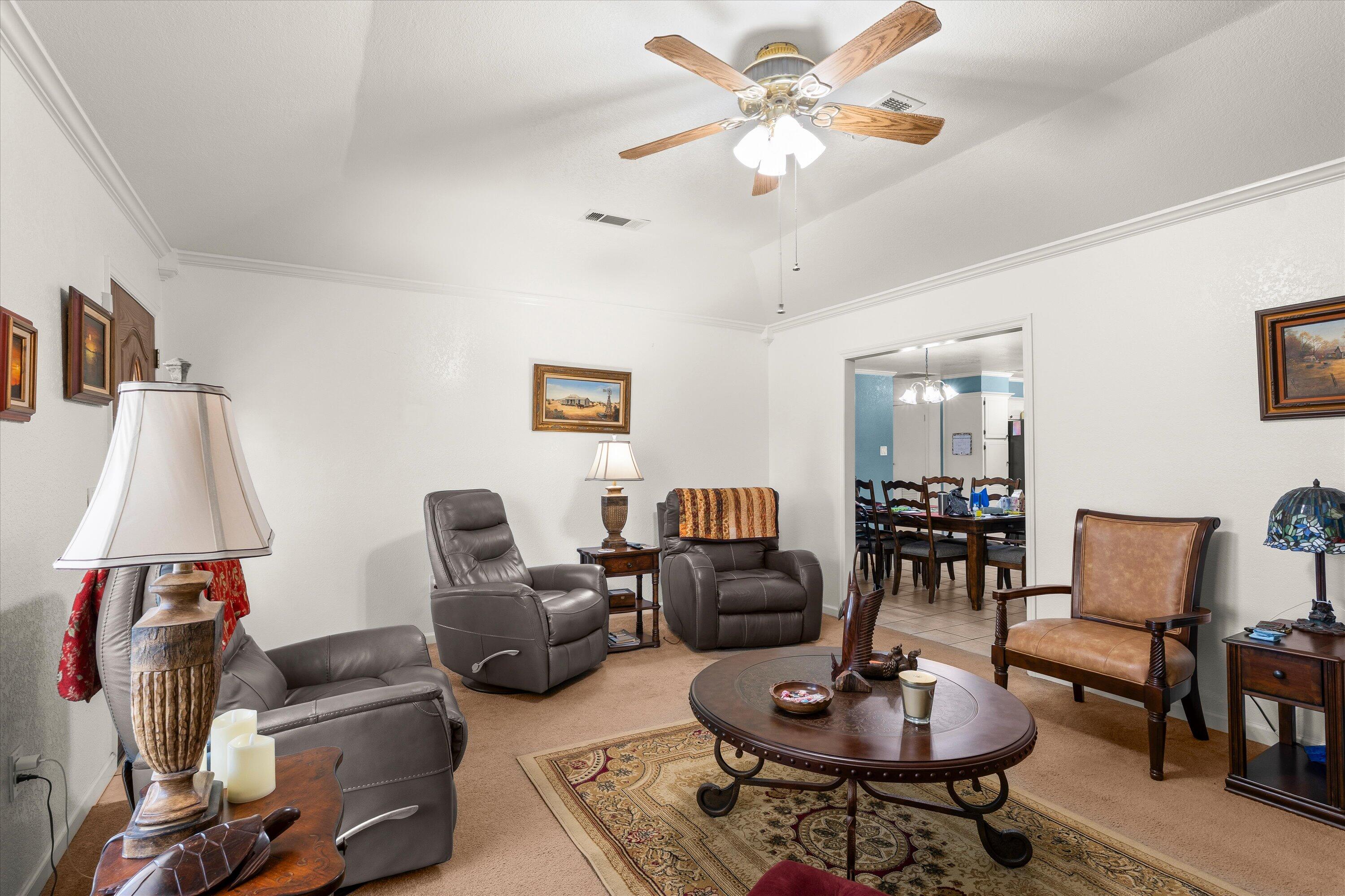 206 West 7th Street Sundown, TX 79372 - Photo 5 of 25 08-206 W 7th St