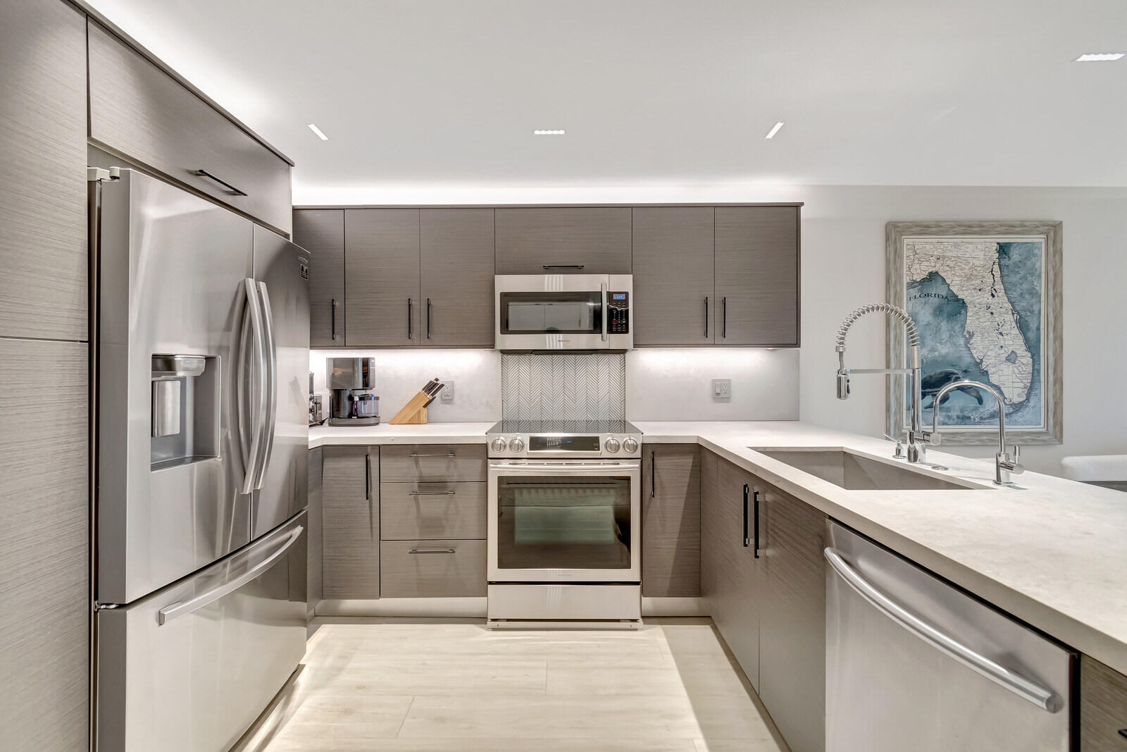 6699 Northwest 2nd Avenue, Unit 313 Boca Raton, FL 33487 - Photo 3 of 51 DSC_7742