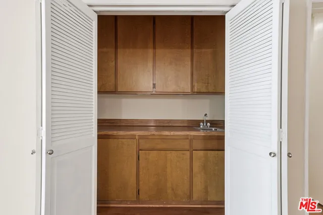 $3,700 | 8701 Delgany Avenue, Unit 111, Playa del Rey, CA 90293