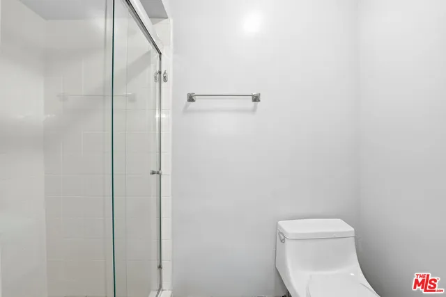 $3,700 | 8701 Delgany Avenue, Unit 111, Playa del Rey, CA 90293