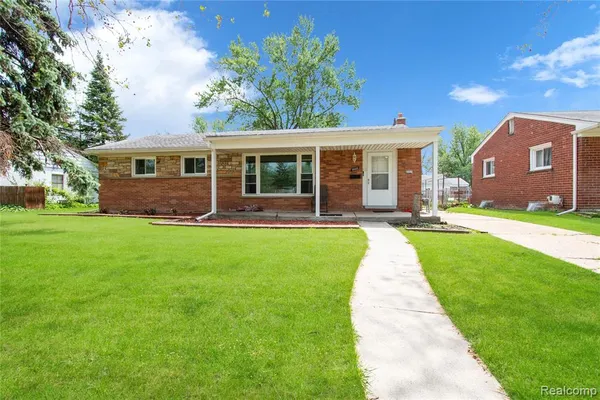 $229,900 | 3822 Rome Avenue, Warren, MI 48091