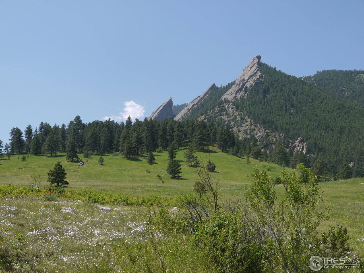 930 Lincoln Place Boulder, CO 80302 - Photo 37 of 40 Flatirons A Few Blocks Away