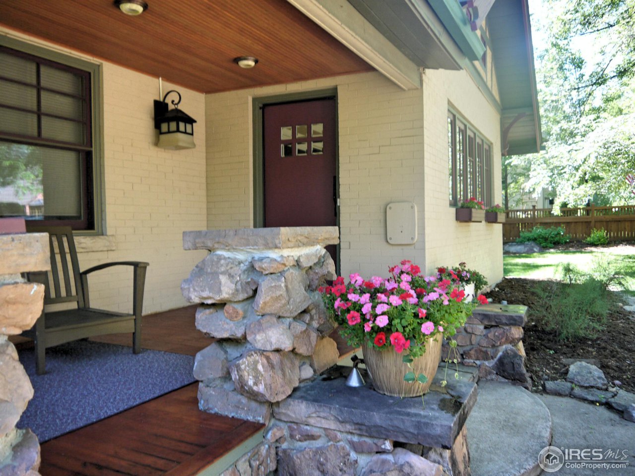 930 Lincoln Place Boulder, CO 80302 - Photo 4 of 40