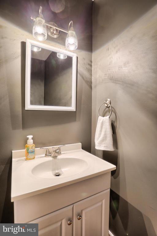 19 Edgewood Drive Lititz, PA 17543 - Photo 12 of 37 Gallery Image 12