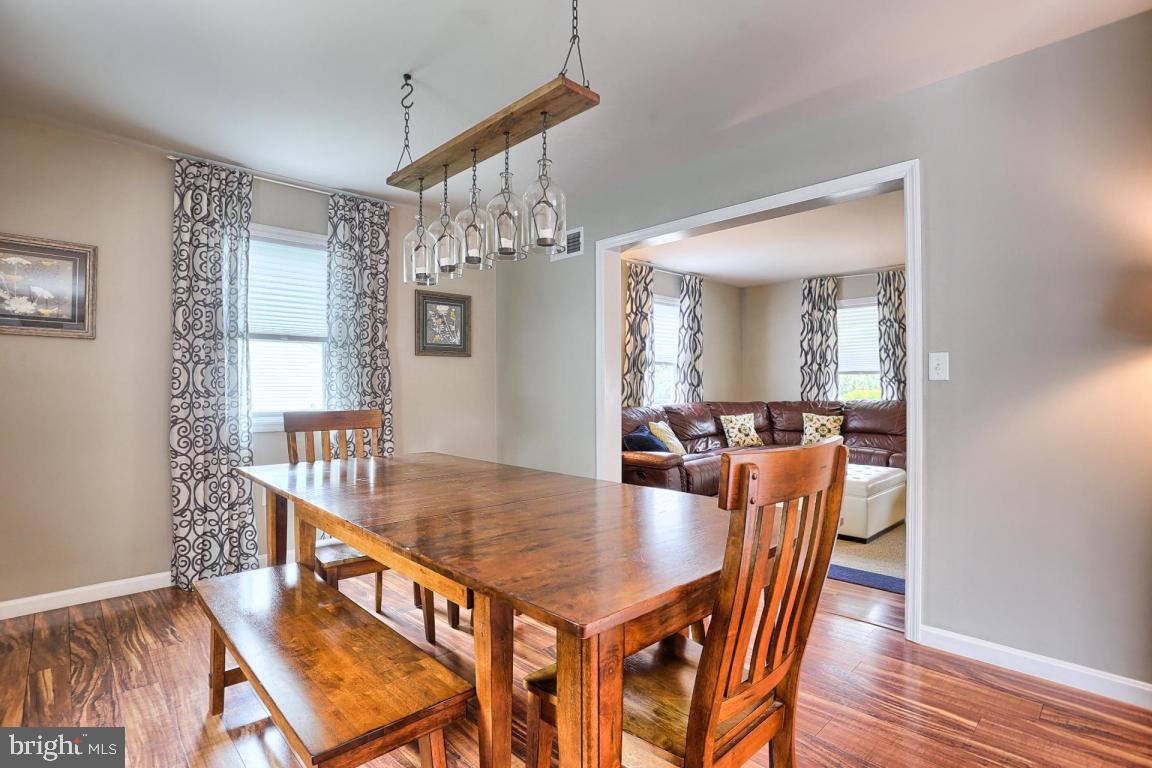 19 Edgewood Drive Lititz, PA 17543 - Photo 16 of 37 Gallery Image 16