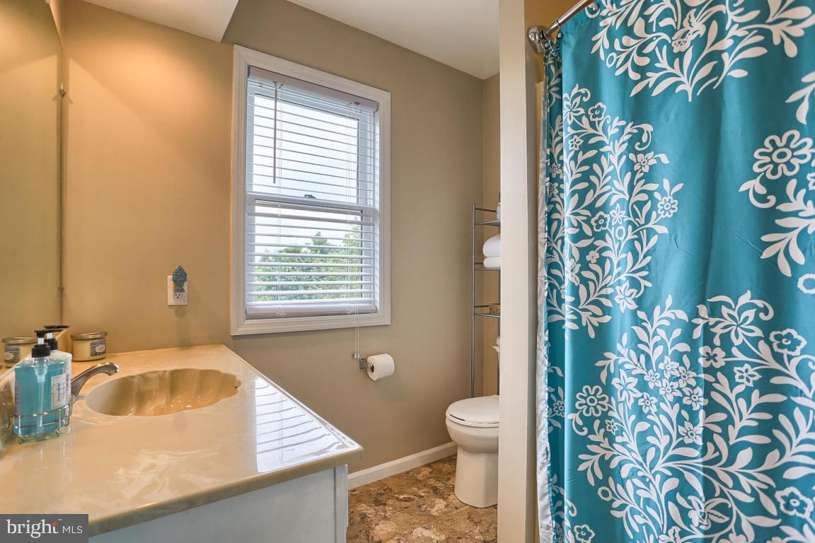 19 Edgewood Drive Lititz, PA 17543 - Photo 20 of 37 Gallery Image 20
