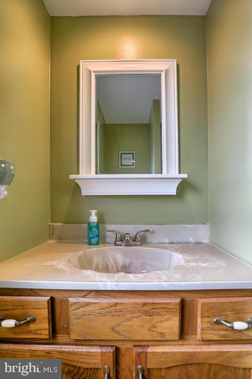 19 Edgewood Drive Lititz, PA 17543 - Photo 23 of 37 Gallery Image 23
