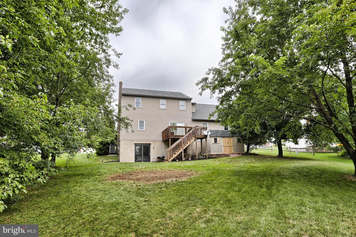 19 Edgewood Drive Lititz, PA 17543 - Photo 35 of 37 Gallery Image 35