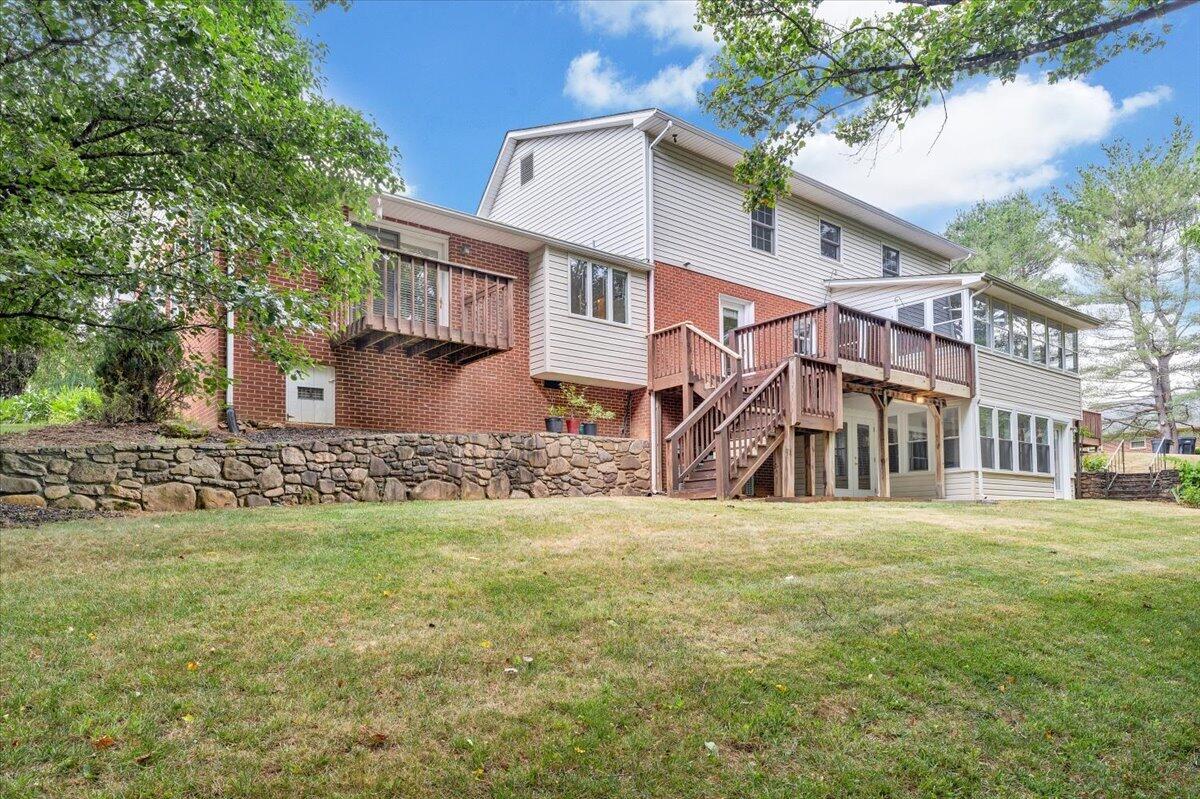 7031 Highfields Farm Trail Roanoke, VA 24018 - Photo 68 of 88 068-MIB08130