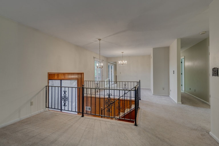 3060 Treetop Way Fort Mitchell, KY 41017 - Photo 7 of 22