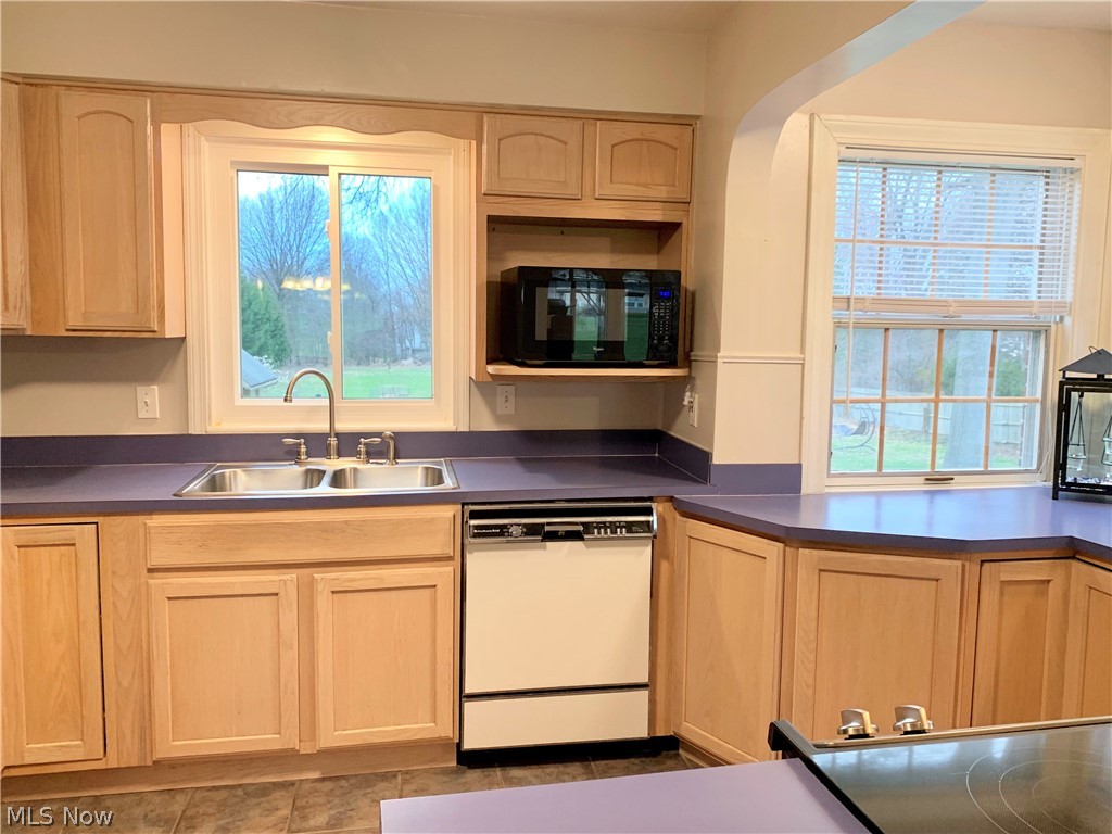 180 Brush Road Cleveland, OH 44143 - Photo 11 of 35 Gallery Image 11