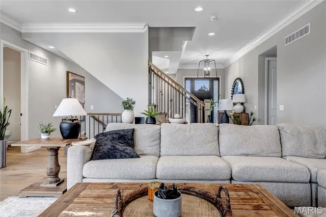 $839,900 | 1016 Bellevaux Place, St. Charles, MO 63301