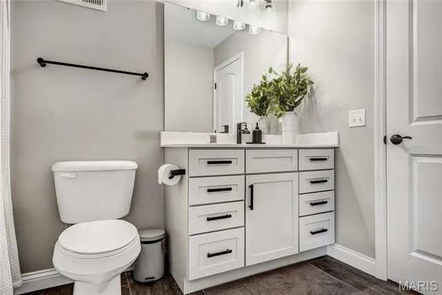 $839,900 | 1016 Bellevaux Place, St. Charles, MO 63301