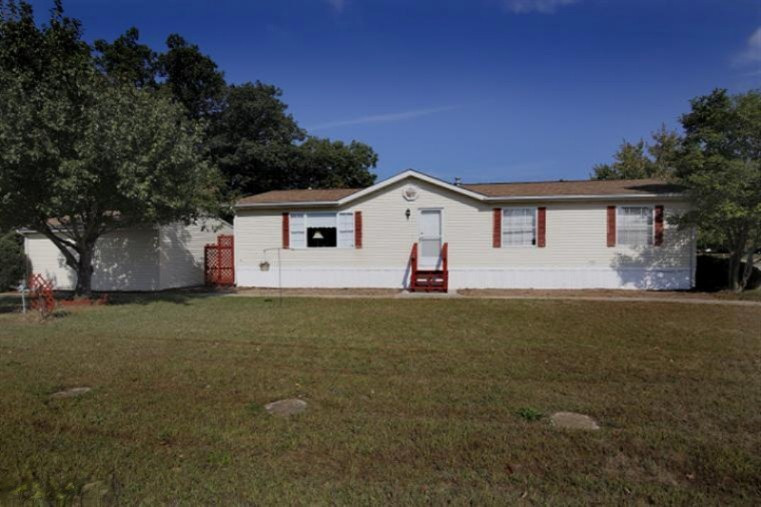 1234 Shiawassee River Road Three Rivers, MI 49093 - Photo 1 of 15 Primary Photo